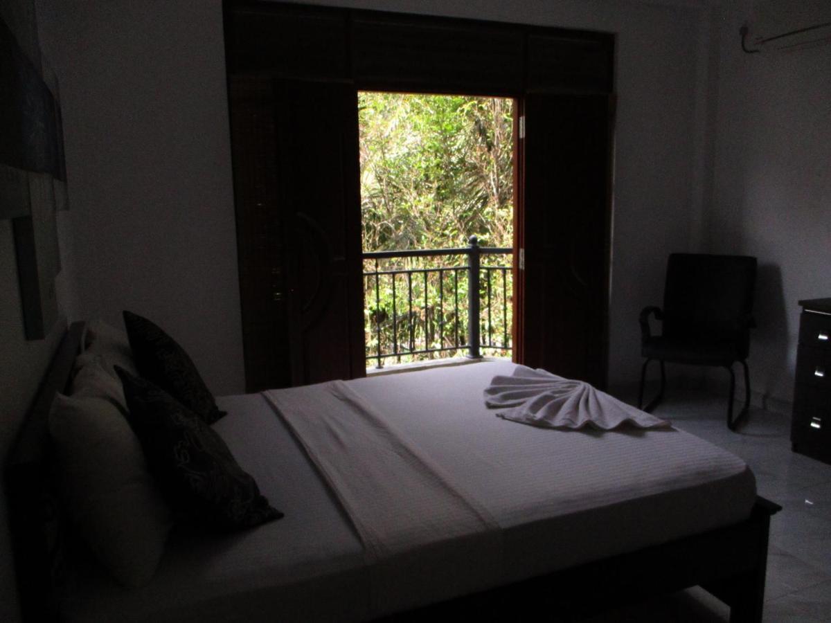 Sun Set Forest Villa Kandy Esterno foto